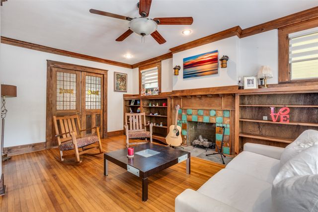 4933 Victor Street, Dallas, TX 75214