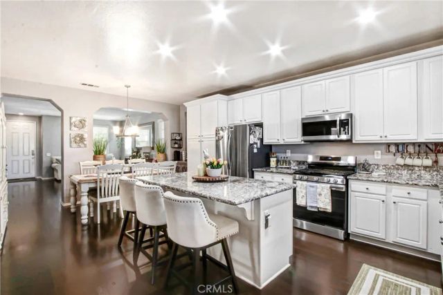 3310 Treehouse, Perris, CA 92571