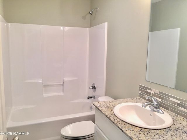 1608 Dehart Drive B C, New Iberia, LA 70560