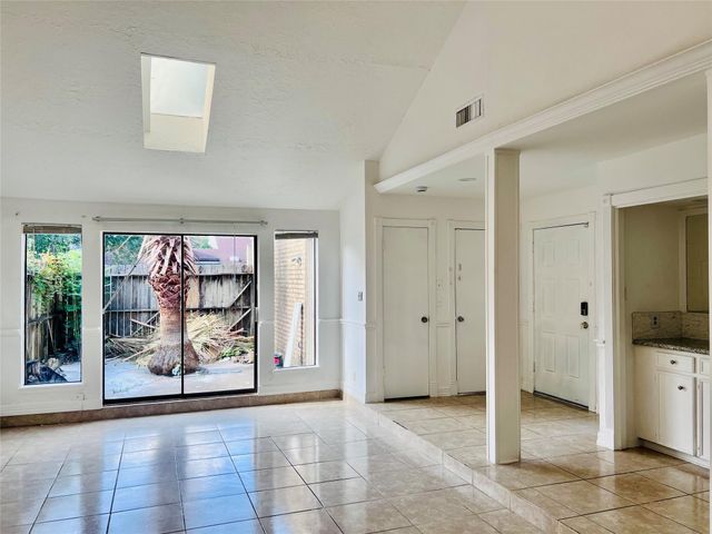 11123 Bandlon Drive, Houston, TX 77072