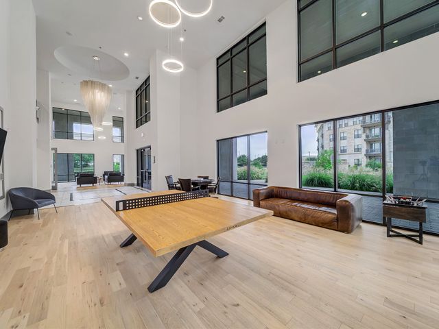 2700 Old Denton Road 2212, Carrollton, TX 75007