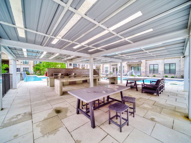 2700 Old Denton Road 2212, Carrollton, TX 75007