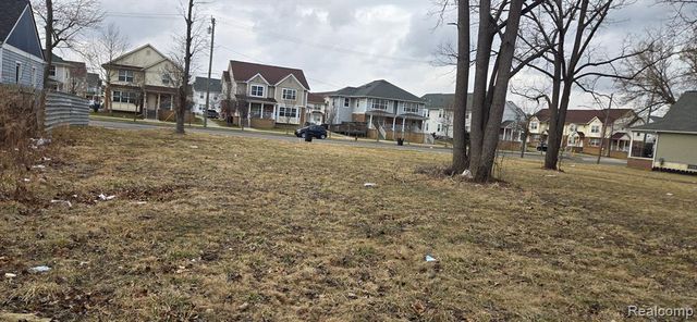 8444 Asbury Park, Detroit, MI 48228