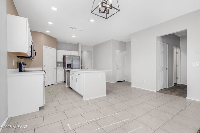 12451 W Reyher Farms Loop, Marana, AZ 85653