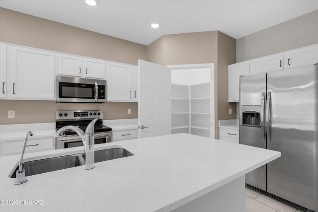 12451 W Reyher Farms Loop, Marana, AZ 85653