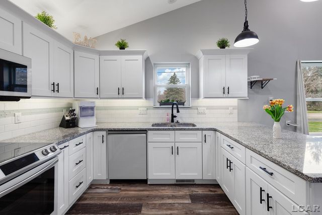 1205 Reeve Drive, Tecumseh, MI 49286