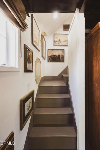 2120 Navarro Avenue, Altadena, CA 91001