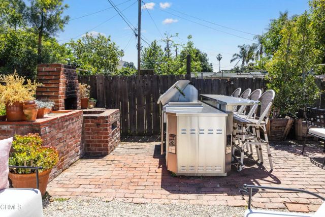 2120 Navarro Avenue, Altadena, CA 91001