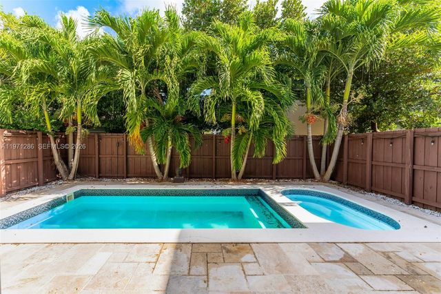 239 SE 31st Ter 239, Homestead, FL 33033