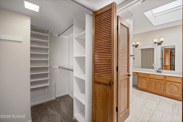 1781 E Rio De La Loma, Tucson, AZ 85718