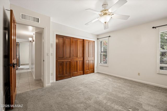 1781 E Rio De La Loma, Tucson, AZ 85718