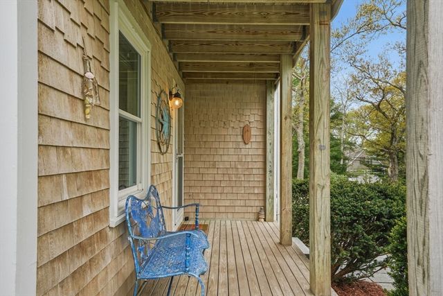 55 Ridgeview Dr., Falmouth, MA 02540