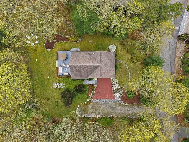 55 Ridgeview Dr., Falmouth, MA 02540