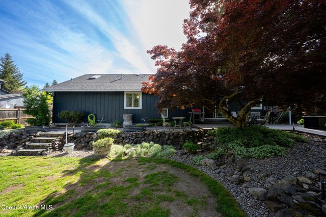 8417 N Stonehaven DR, Hayden, ID 83835
