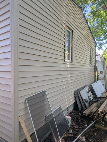 15364 S Freeland Street, Detroit City, MI 48227