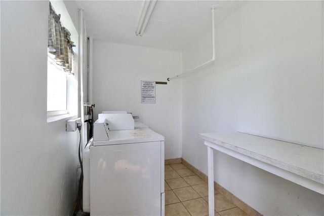 9915 Sandalfoot Boulevard 408, Boca Raton, FL 33428