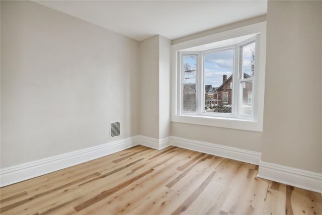 5715 Wellesley Ave, Highland Park, PA 15206