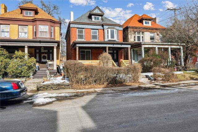 5715 Wellesley Ave, Highland Park, PA 15206