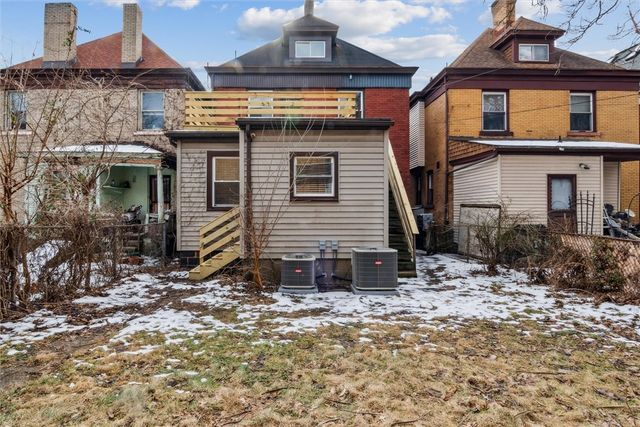 5715 Wellesley Ave, Highland Park, PA 15206