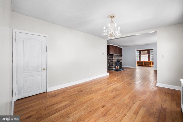 7441 ROGERS AVE, Upper Darby, PA 19082