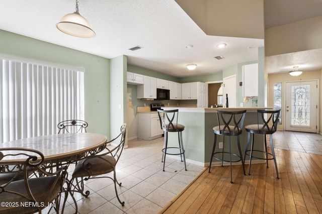 3175 TROPHY Place, Jacksonville, FL 32225