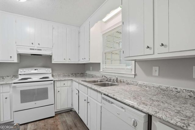 5344 Ridgemere Court, Stone Mountain, GA 30083