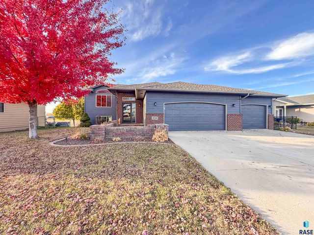 2713 N Vincent Ave Avenue, Sioux Falls, SD 57107