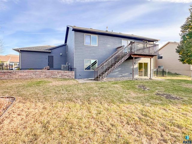 2713 N Vincent Ave Avenue, Sioux Falls, SD 57107