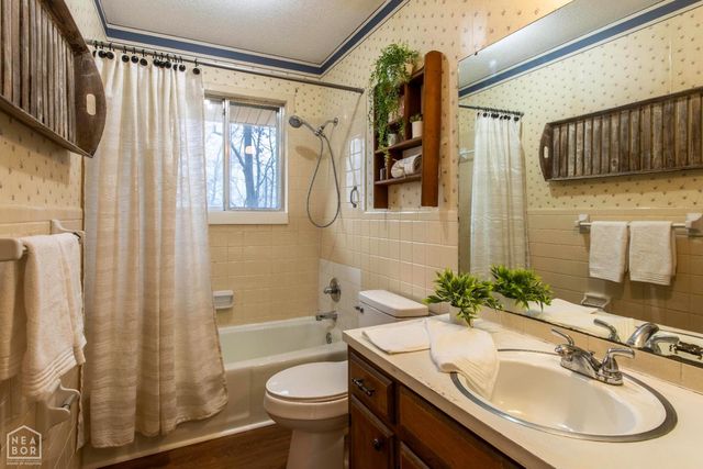 2 Cisco Circle, Cherokee Village, AR 72529