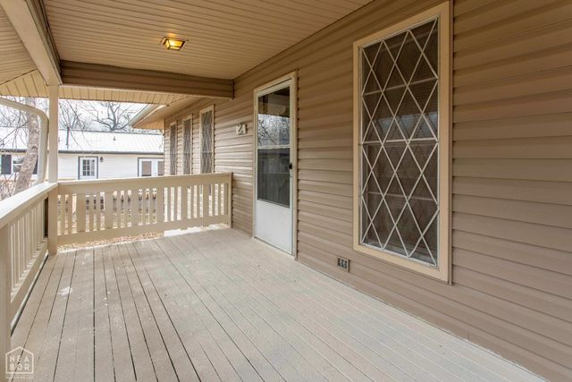 2 Cisco Circle, Cherokee Village, AR 72529