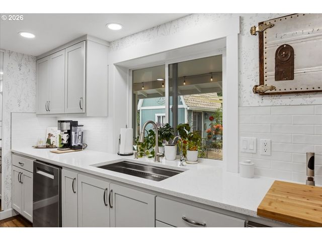 1203 Ne 98TH Ave, Vancouver, WA 98664