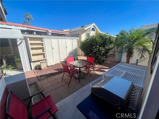 833 Chestnut Drive, San Jacinto, CA 92583