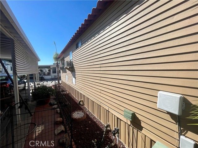 833 Chestnut Drive, San Jacinto, CA 92583