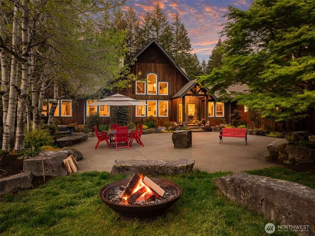 4900 Grand Fir Lane NW, Olympia, WA 98502