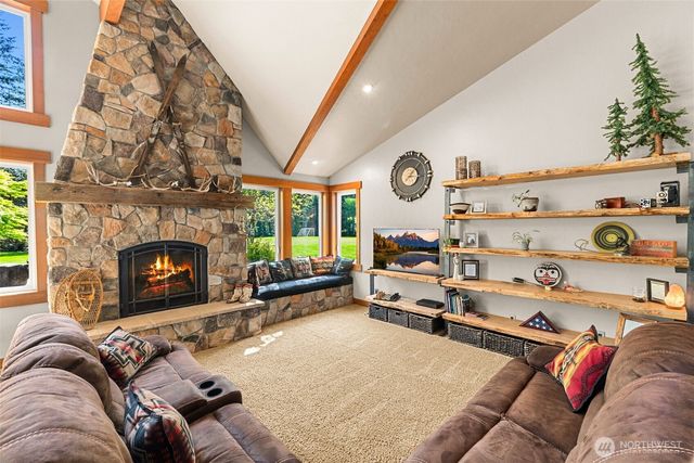 4900 Grand Fir Lane NW, Olympia, WA 98502
