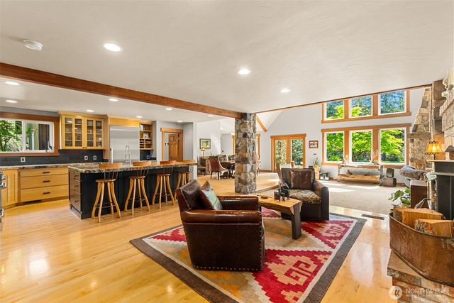4900 Grand Fir Lane NW, Olympia, WA 98502