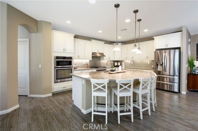 37698 Golden Eagle Avenue, Murrieta, CA 92563
