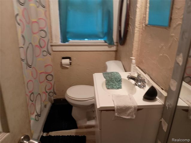 9543 Cheyenne Street, Detroit, MI 48227