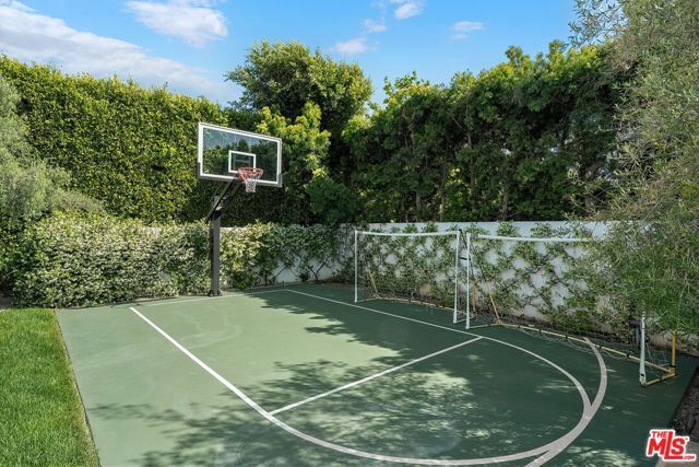 15000 Altata Drive, Pacific Palisades (los Angeles), CA 90272