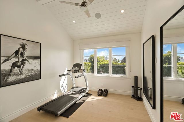 15000 Altata Drive, Pacific Palisades (los Angeles), CA 90272