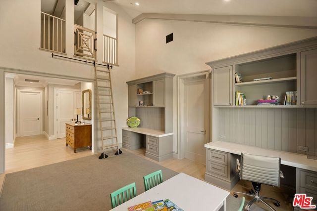 15000 Altata Drive, Pacific Palisades (los Angeles), CA 90272