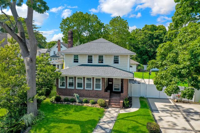 147 Locust Avenue, Babylon, NY 11702