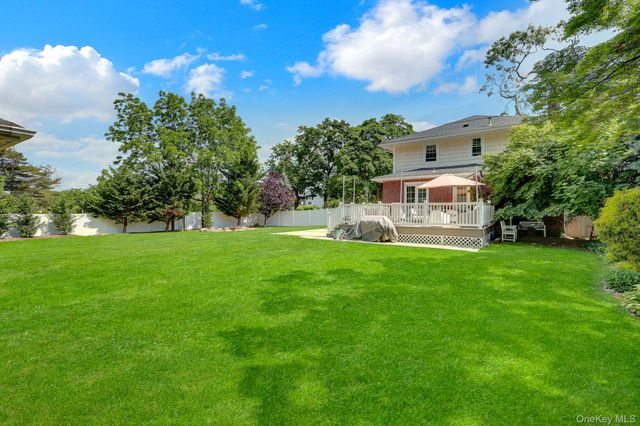 147 Locust Avenue, Babylon, NY 11702