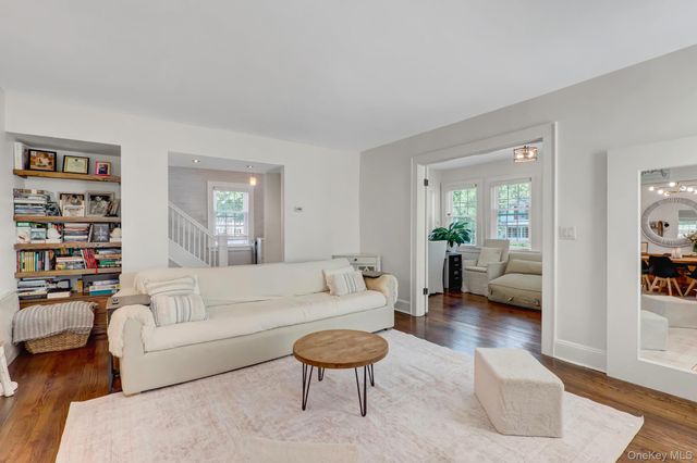 147 Locust Avenue, Babylon, NY 11702