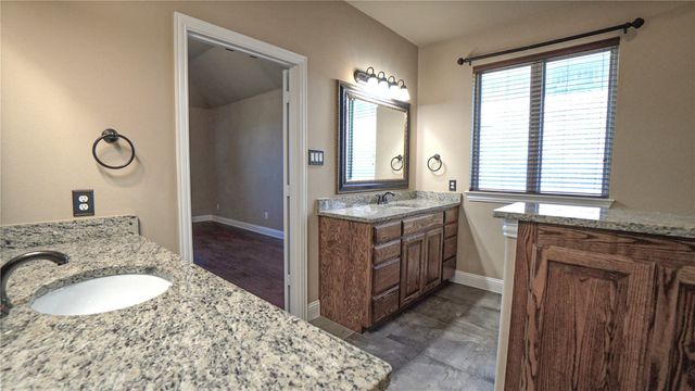 1122 Wedgewood Drive, Forney, TX 75126