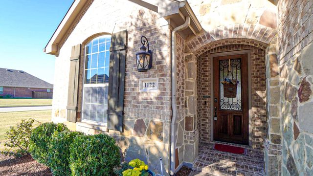 1122 Wedgewood Drive, Forney, TX 75126