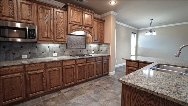 1122 Wedgewood Drive, Forney, TX 75126