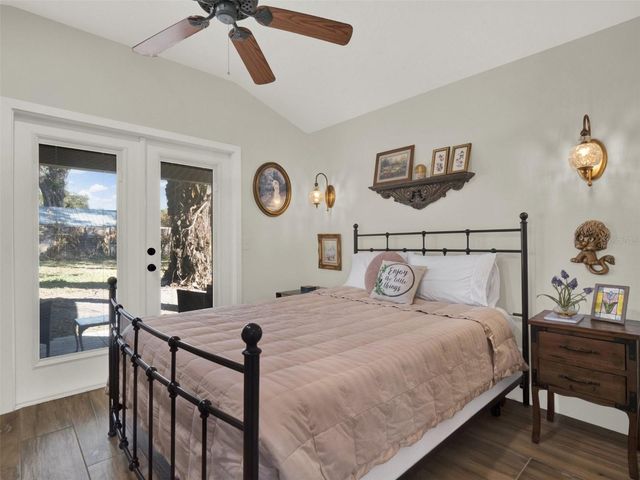 407 E JERSEY STREET, Orlando, FL 32806