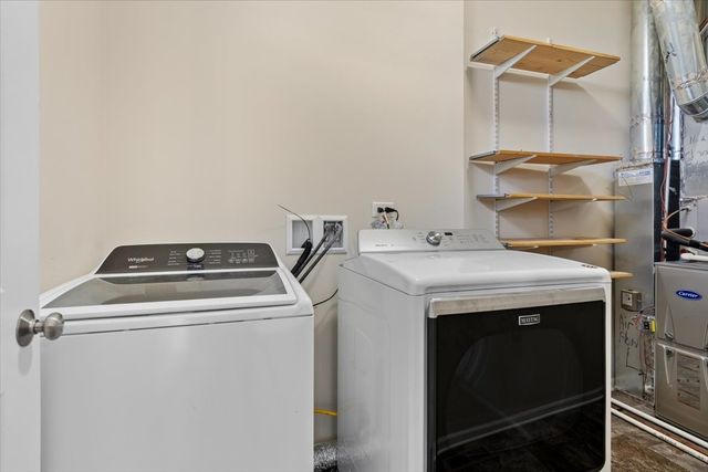 2942 Madison Drive, Naperville, IL 60564