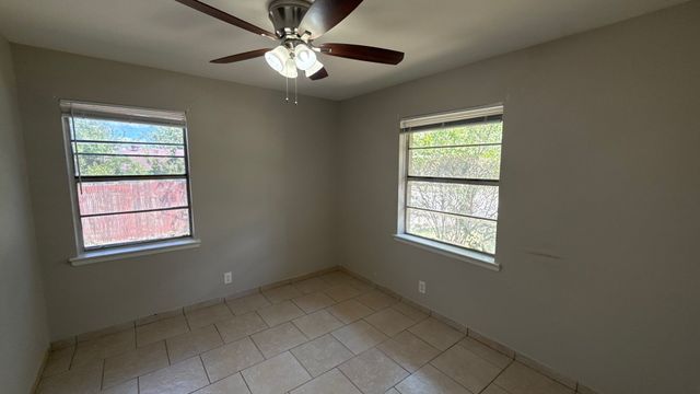 1851 Chevy Chase Drive, Carrollton, TX 75006